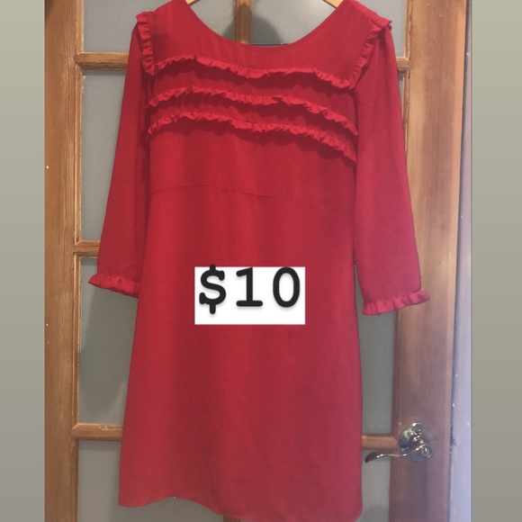 Clothing - Picture 11 of 16